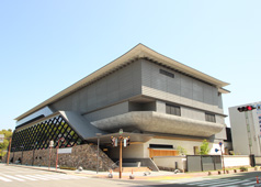 高知県立高知城歴史博物館（屋根・バルコニー）